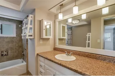 117 SE 45th Ter, Cape Coral, FL 33904 - Photo 17