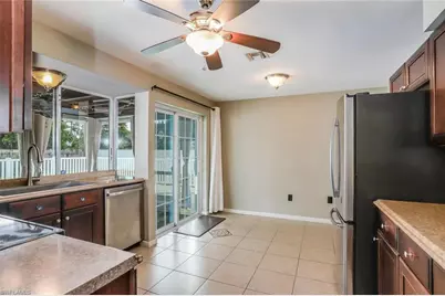 117 SE 45th Ter, Cape Coral, FL 33904 - Photo 7