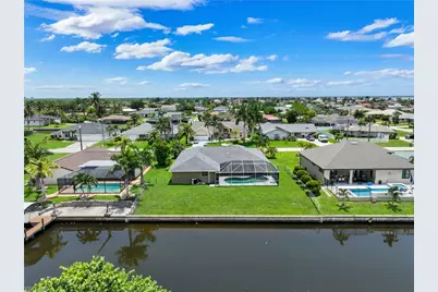 2526 SE 19th Pl, Cape Coral, FL 33904 - Photo 39