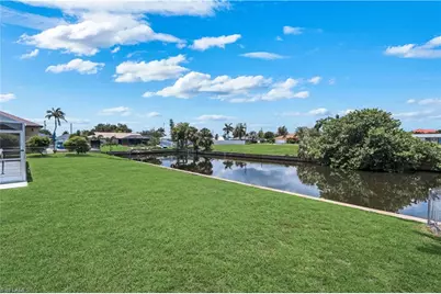 2526 SE 19th Pl, Cape Coral, FL 33904 - Photo 37