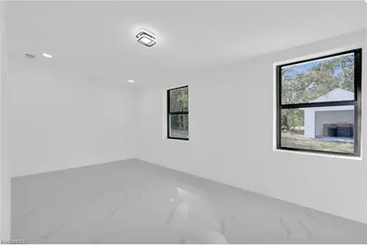 356 New York Dr, Fort Myers, FL 33905 - Photo 13