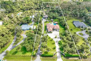 214 9th St NW, Naples, FL 34120 - Photo 3