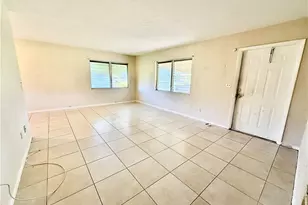 27 Apache St, Lehigh Acres, FL 33936 - Photo 7