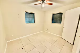 27 Apache St, Lehigh Acres, FL 33936 - Photo 15