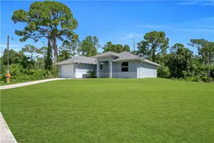 1605 E 6th St, Lehigh Acres, FL 33972 - Photo 5