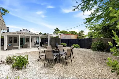 2122 Katherine St, Fort Myers, FL 33901 - Photo 27