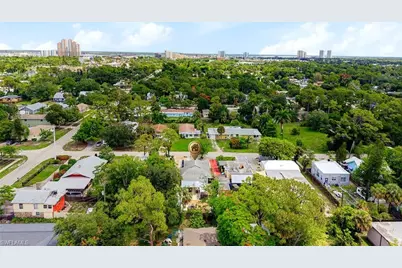 2122 Katherine St, Fort Myers, FL 33901 - Photo 35