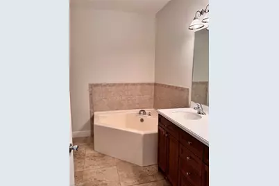 26527 Robin Way, Bonita Springs, FL 34135 - Photo 7