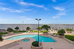 2090 W First St, Fort Myers, FL 33901 - Photo 39