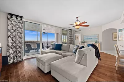 2090 W First St #G807, Fort Myers, FL 33901 - Photo 5