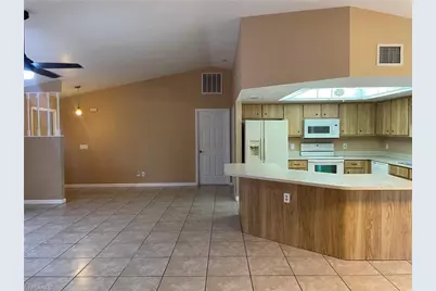 531 SW 36th St, Cape Coral, FL 33914 - Photo 5