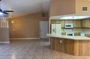 531 SW 36th St, Cape Coral, FL 33914 - Photo 5
