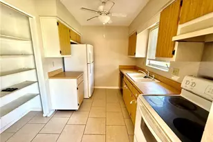 406 Parkside St, Lehigh Acres, FL 33936 - Photo 11