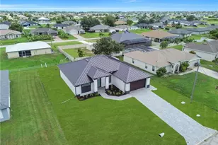 2204 NW 5th Terrace, Cape Coral, FL 33993 - Photo 3