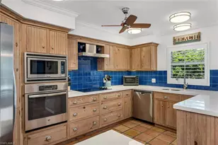 995 9th Ave S, Naples, FL 34102 - Photo 3
