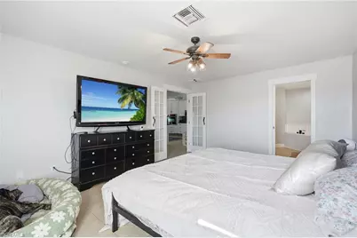 2523 NW Juanita Pl, Cape Coral, FL 33993 - Photo 9