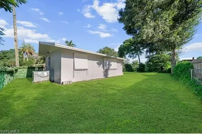 2968 Sunset Rd, Fort Myers, FL 33901 - Photo 27