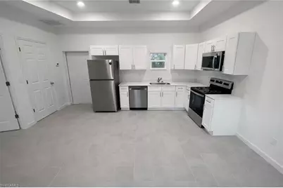 571 Genoa Ave S, Lehigh Acres, FL 33974 - Photo 5