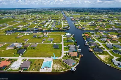 1414 NW 37th Pl, Cape Coral, FL 33993 - Photo 9