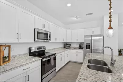 3390 Weston Manor Dr, Alva, FL 33920 - Photo 15