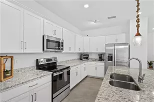 3390 Weston Manor Dr, Alva, FL 33920 - Photo 15