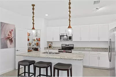 3390 Weston Manor Dr, Alva, FL 33920 - Photo 3