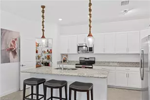 3390 Weston Manor Dr, Alva, FL 33920 - Photo 3