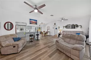 1212 SE 15th St, Cape Coral, FL 33990 - Photo 5