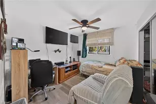 1212 SE 15th St, Cape Coral, FL 33990 - Photo 21