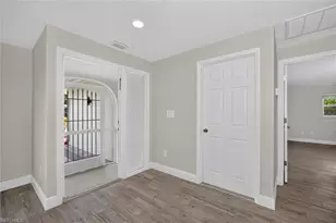 1628 N Flossmoor Rd, Fort Myers, FL 33919 - Photo 9