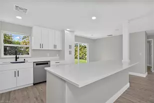 1628 N Flossmoor Rd, Fort Myers, FL 33919 - Photo 15