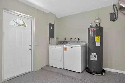 1628 N Flossmoor Rd, Fort Myers, FL 33919 - Photo 29