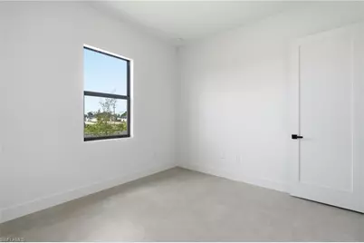 343 NE 15th St, Cape Coral, FL 33909 - Photo 31