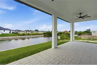 343 NE 15th St, Cape Coral, FL 33909 - Photo 41