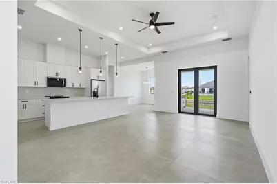 343 NE 15th St, Cape Coral, FL 33909 - Photo 9