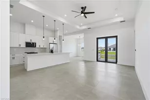 343 NE 15th St, Cape Coral, FL 33909 - Photo 9