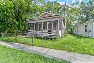1843 W 26th St, Jacksonville, FL 32209 - Photo 3