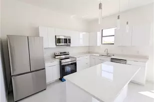 2725 Embers Pkwy W, Cape Coral, FL 33993 - Photo 11