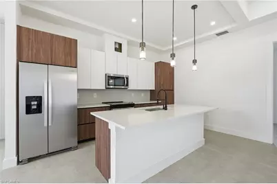 219 NE 15th Ter, Cape Coral, FL 33909 - Photo 25
