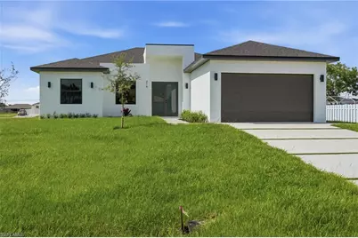 219 NE 15th Ter, Cape Coral, FL 33909 - Photo 7