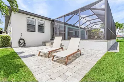 3306 SW 3rd Ter, Cape Coral, FL 33991 - Photo 23