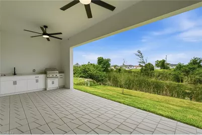 2026 NW 21st St, Cape Coral, FL 33993 - Photo 43