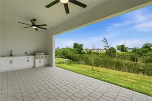 2026 NW 21st St, Cape Coral, FL 33993 - Photo 43