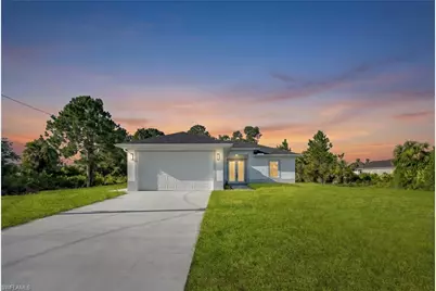 864 Chantilly St E, Lehigh Acres, FL 33974 - Photo 1