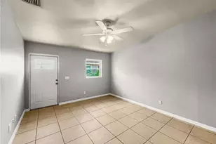 1321 SE 8th Ave, Cape Coral, FL 33990 - Photo 9