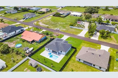 1013 NE 12th Ter, Cape Coral, FL 33909 - Photo 35