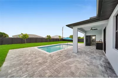 1013 NE 12th Ter, Cape Coral, FL 33909 - Photo 27