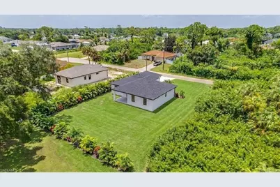 2713 8th St W, Lehigh Acres, FL 33971 - Photo 49