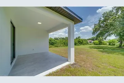 2713 8th St W, Lehigh Acres, FL 33971 - Photo 43