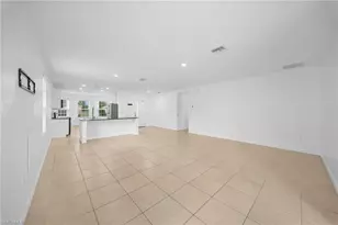 10464 Canal Brook Ln, Lehigh Acres, FL 33936 - Photo 5